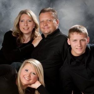 Meet your Posher, Monica